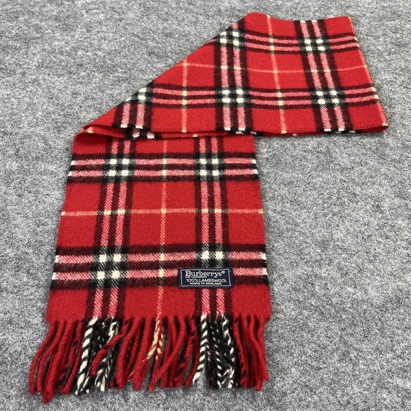 Burberry lamb wool scarf - Picture 3 of 5